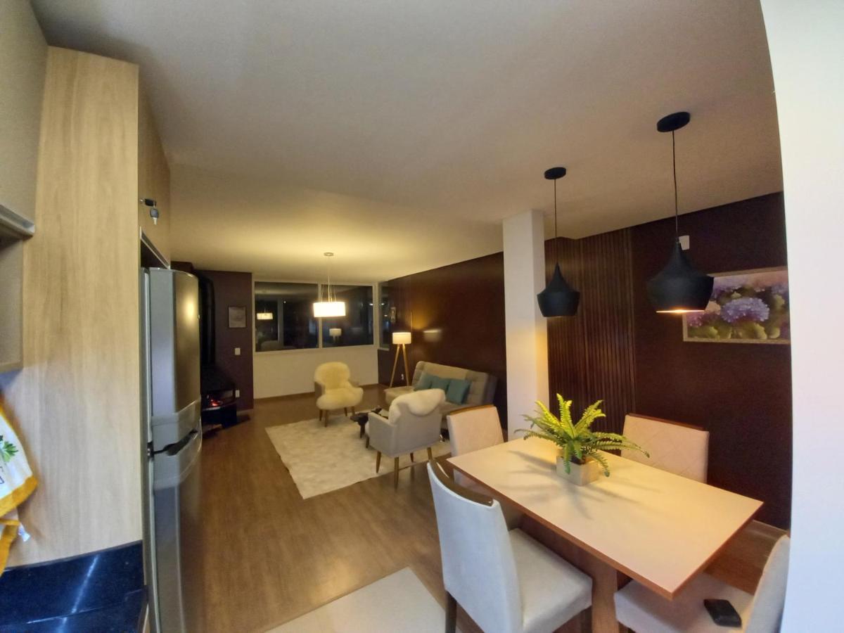 Gramado - Apartamento Aconchegante Com Lareira E Churrasqueira Luaran gambar